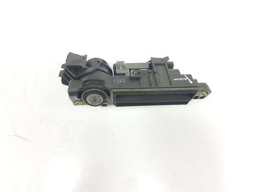 Used Tailgate handle MERCEDES-BENZ SLK (R171) 200 Kompressor (171.442) (163 hp) 16553162