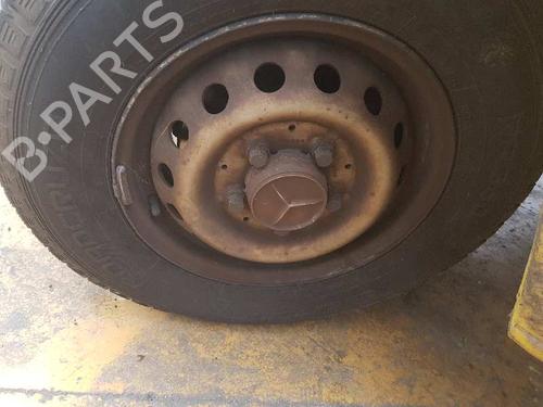 Left front brake caliper MERCEDES-BENZ SPRINTER 2-t Van (B901, B902) 211 CDI (901.661, 901.662, 902.661, 902.662) | BP11597682M105 