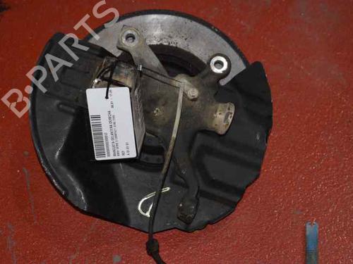 Used Right front steering knuckle BMW 3 Compact (E46) 316 ti (115 hp) 1168742