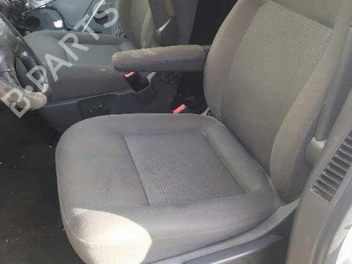 Front right lock VW TRANSPORTER T5 Van (7HA, 7HH, 7EA, 7EH) 2.5 TDI | BP794469C97 