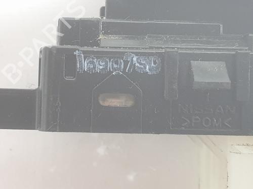 Left rear window switch RENAULT KADJAR (HA_, HL_) 1.6 dCi 130 4x4 (HLA4) | BP31573463I29 