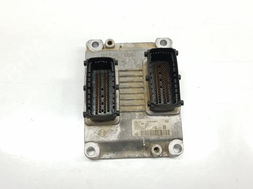 Used Engine control unit (ECU) ALFA ROMEO 147 (937_) 1.6 16V T.SPARK ECO (937.AXA1A, 937.BXA1A) (105 hp) 20492186