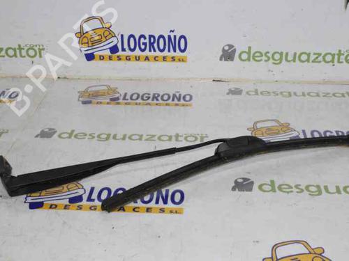 Used Front windshield wiper arm MINI MINI (R50, R53) One D (75 hp) 7893911