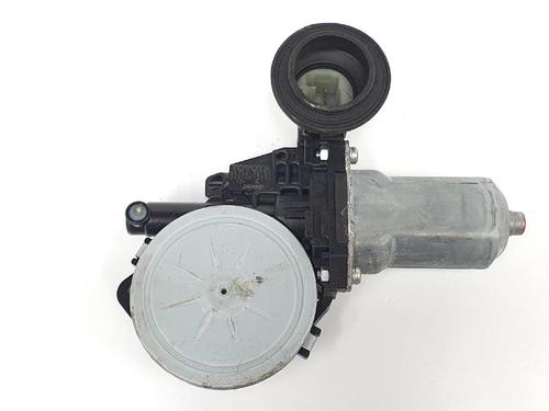 Left rear window motor TOYOTA RAV 4 III (_A3_) 2.2 D 4WD (ALA30_, ALA30R) | BP6825219E23 
