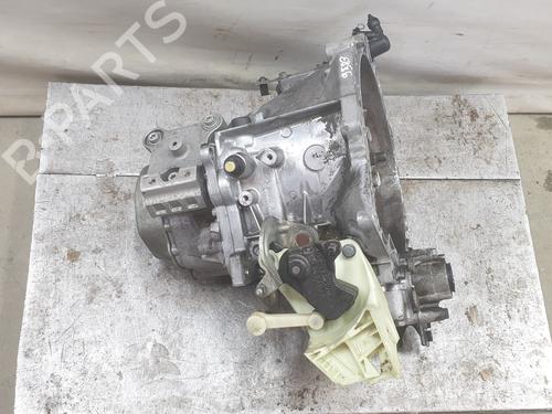 Used Gearbox Gearbox CITROËN C3 II (SC_) 1.6 BlueHDi 75 (75 hp) 33130079 33130079