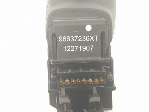 Steering wheel controls PEUGEOT 3008 I MPV (0U_) 1.6 HDi 115 / BlueHDi 115 | BP16119663E15 