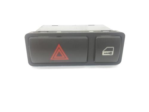 Used Warning switch BMW X5 (E53) 3.0 d (218 hp) 13732713
