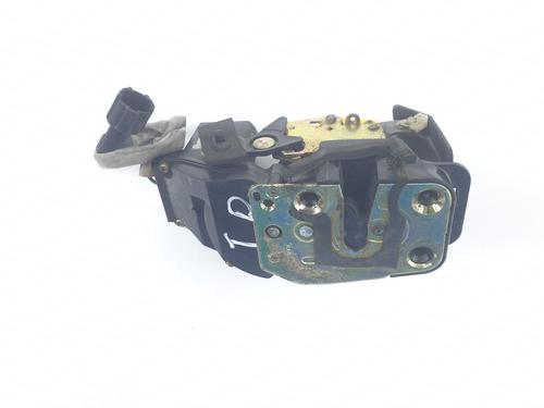 Rear right lock KIA CARENS II MPV (FJ)  | BP27280067C99 