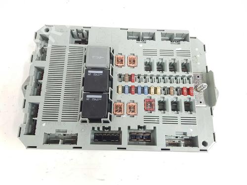 Used Fuse box JAGUAR XF I (X250) 2.7 D (207 hp) 6080969
