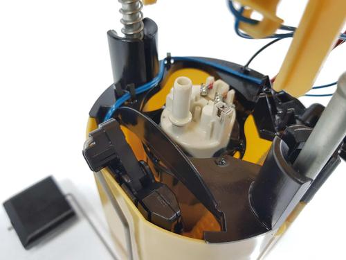 Fuel pump BMW 1 Coupe (E82) 118 d | BP3653530M76 