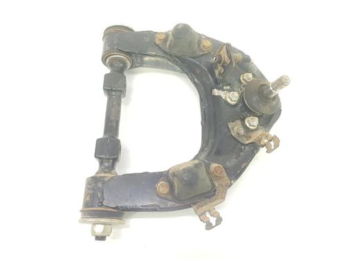 Right front suspension arm MITSUBISHI PAJERO SPORT I (K7_, K9_) 2.5 TD (K94W, K74T) | BP10769993M13 