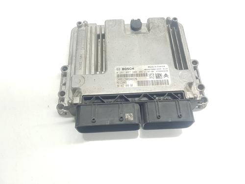 Used Engine control unit (ECU) Engine control unit (ECU) PEUGEOT EXPERT Van (V_) [2016-2026] 33464511 33464511