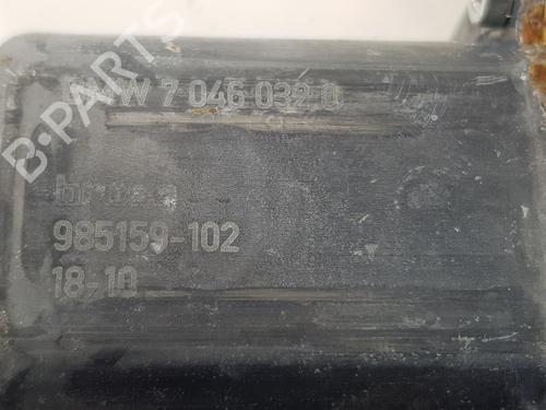 Right front window motor BMW 1 (F21) 118 d | BP16976741E20 