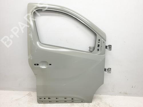 Used Right front door RENAULT TRAFIC III Bus (JG_) [2014-2025]  21003685