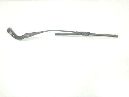 Used Front windshield wiper arm BMW 3 Touring (E91) 320 d (177 hp) 10167928