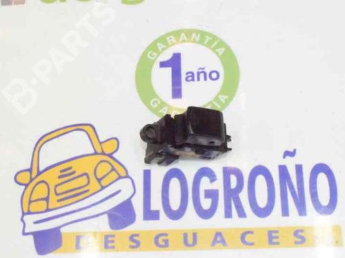 Used Right rear window switch Right rear window switch NISSAN NAVARA NP300 (D40) 2.5 dCi 4WD (171 hp) 1933308 1933308