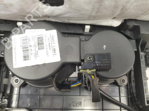 Armrest / Center console KIA SPORTAGE III (SL) 2.0 CRDi AWD | BP9645315I20 