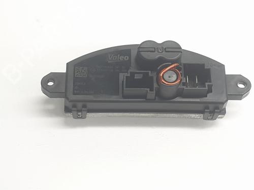 Used Heater resistor OPEL ASTRA L Sports Tourer (O5) 1.2 (FRHNPJ) (110 hp) 24586355