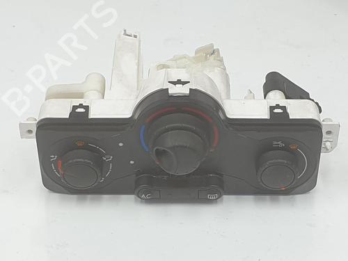 AC Styreenhet / Manøvreringsenhet RENAULT CLIO III (BR0/1, CR0/1) 1.5 dCi (BR17, CR17) (86 hp) 6458039
