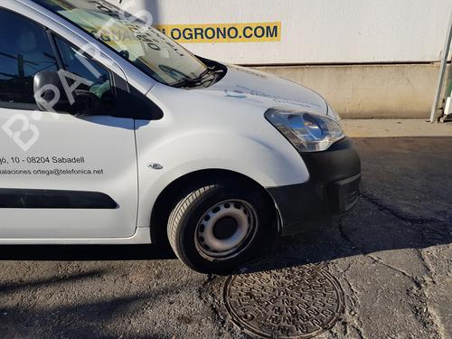 Right front brake caliper PEUGEOT PARTNER Box Body/MPV | BP30569500M104