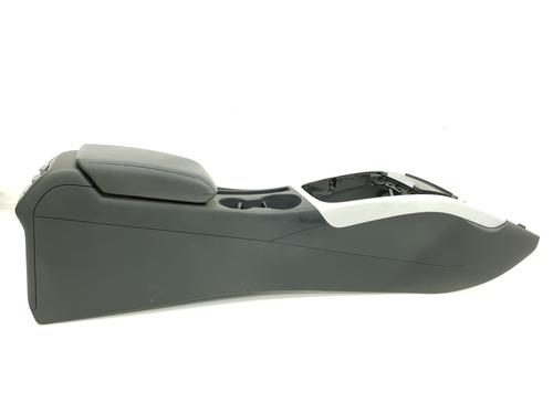 Armrest / Center console AUDI A5 Sportback (8TA) 2.0 TDI | BP17478483I20 