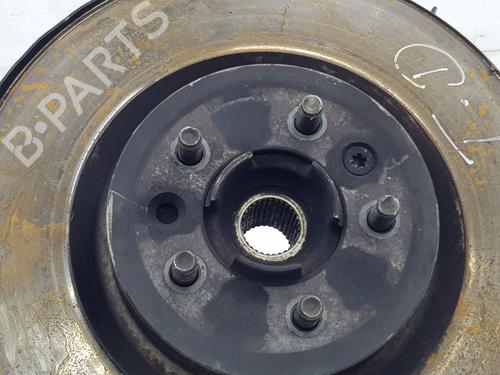 Right front steering knuckle LAND ROVER RANGE ROVER SPORT II (L494) 3.0 TDV6 4x4 | BP21092762M26 