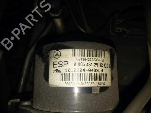 Portierruitmotor rechtsvoor MERCEDES-BENZ C-CLASS (W203) C 220 CDI (203.008) | BP1531992E20 