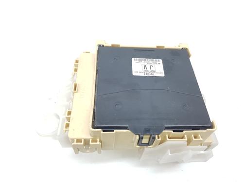Fuse box TOYOTA AURIS (_E18_)  | BP29464325E1 