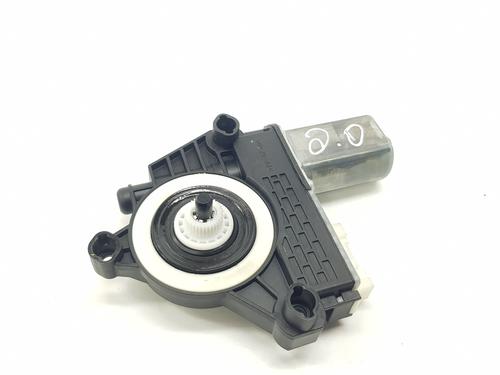 Used Right front window motor BMW 1 (F40) 118 i (140 hp) 21595424