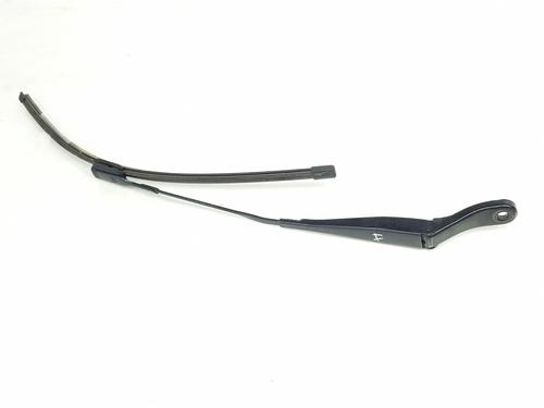 Used Front windshield wiper arm Front windshield wiper arm 37023662 37023662
