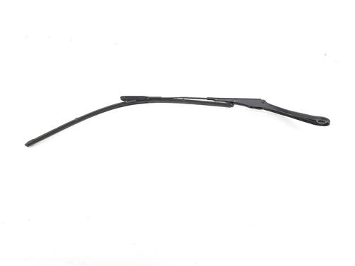 Used Front windshield wiper arm BMW 4 Gran Coupe (F36) 435 d xDrive (313 hp) 8946982