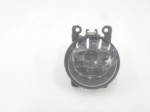 right-front-fog-light-renault-megane-iii-hatchback-bz01_-b3_-2008-36672751 main image