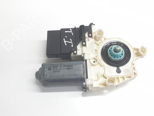 Rudehejsemotor bagstkærm venstre VW PASSAT B6 (3C2) 2.0 TDI 16V (140 hp) 28962667