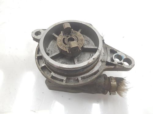Used Vacuum pump BMW 3 (E46) 320 d (136 hp) 18162284