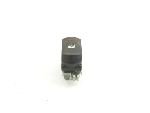 Used Right front window switch RENAULT MEGANE II (BM0/1_, CM0/1_) 1.5 dCi (BM02, BM13, BM2A, CM02, CM13) (101 hp) 5937085