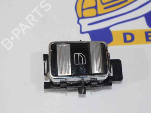 Used Right front window switch MERCEDES-BENZ S-CLASS (W221, V221) S 320 CDI (221.022, 221.122) (235 hp) 1363574