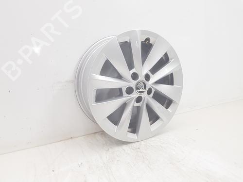 Fælk SKODA KAMIQ (NW4) 1.0 TSI | BP31716435C45 