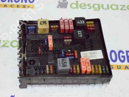 Used Fuse box VW GOLF V (1K1) 1.6 (102 hp) 779479