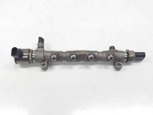 Rail D'Injecteurs Rail D'Injecteurs 38095728 38095728