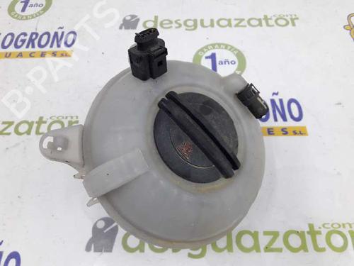 Expansion tank SEAT LEON SC (5F5) 1.2 TSI 5Q0121407F | 5Q0121407F | DEPOSITO EXPANSION REFRIGERANTE |