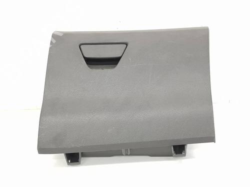 Used Glove box Glove box 39070040 39070040
