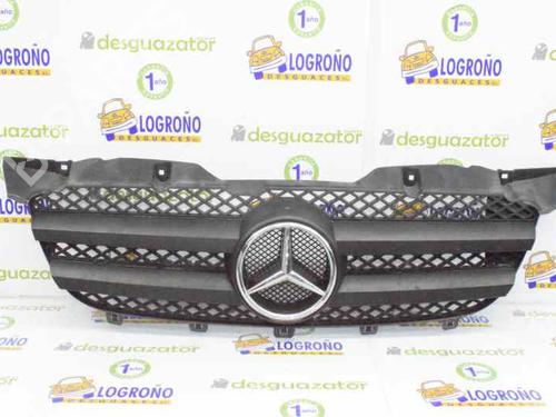 Used Grille MERCEDES-BENZ SPRINTER 3,5-t Van (B906) 311 CDI (906.631, 906.633, 906.635, 906.637) (109 hp) 26432700