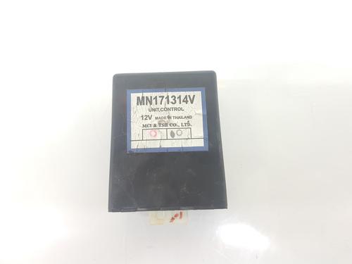 Used Electronic module MITSUBISHI L200 / TRITON (KA_T, KB_T) 2.5 DI-D 4WD (KB4T) (136 hp) 10175417