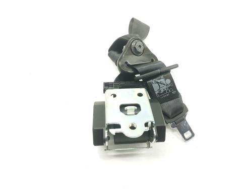 Used Rear center seatbelt DACIA SANDERO 1.2 16V (75 hp) 15963960