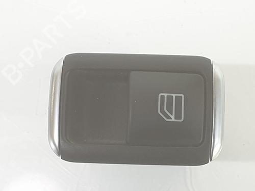 Used Right rear window switch MERCEDES-BENZ A-CLASS (W176) A 200 (176.043) (156 hp) 6959387