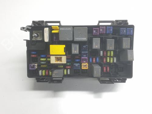 Used Fuse box JEEP WRANGLER III (JK) 2.8 CRD (200 hp) 30936685