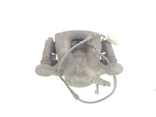 Used Left front brake caliper BMW 1 Convertible (E88) 118 d (143 hp) 15605993