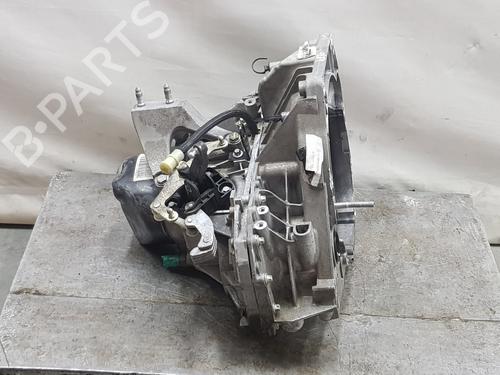 Gearbox DACIA SANDERO II TCe 90 (B8M1, B8MA, B8AC) | BP8537470M3 
