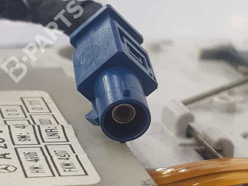 Used Interior roof light Interior roof light MERCEDES-BENZ C-CLASS (W204) C 220 CDI (204.008) (170 hp) 10530159 10530159