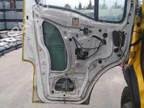 Right front door RENAULT TRUCKS MASCOTT Platform/Chassis 90 | BP12583107C3